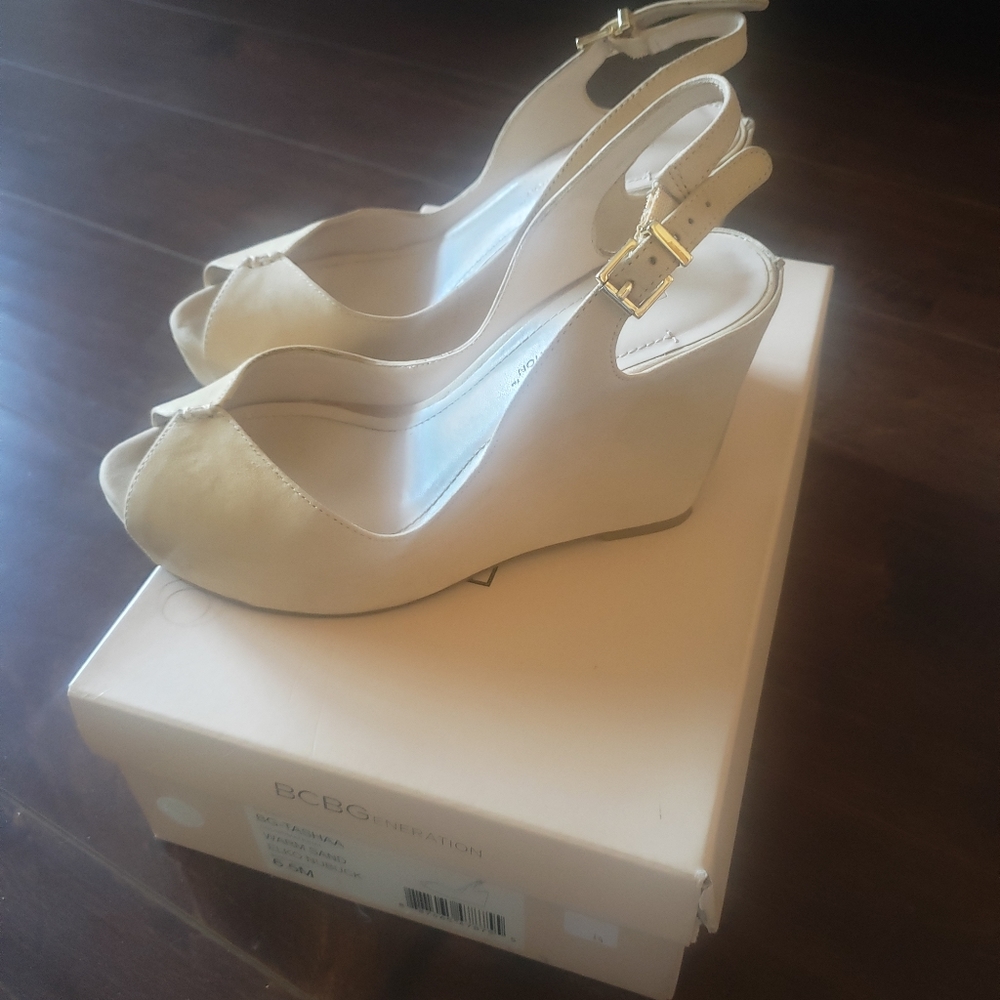 Wedges shoes